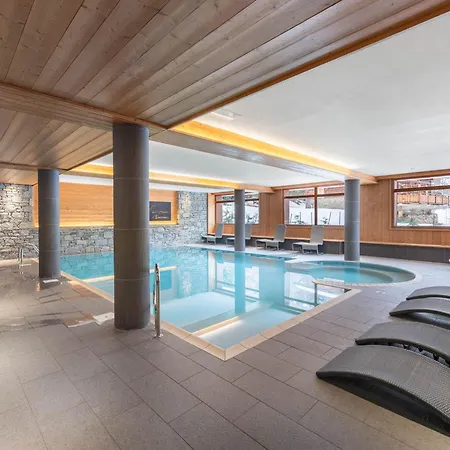 Loft Spacieux Avec Spa, Piscine, Salle De Sport Et Parking - Fr-1-809-4 *